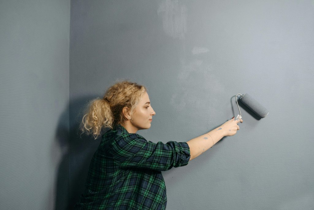 Comment bien peindre sa maison pour un décor durable ?