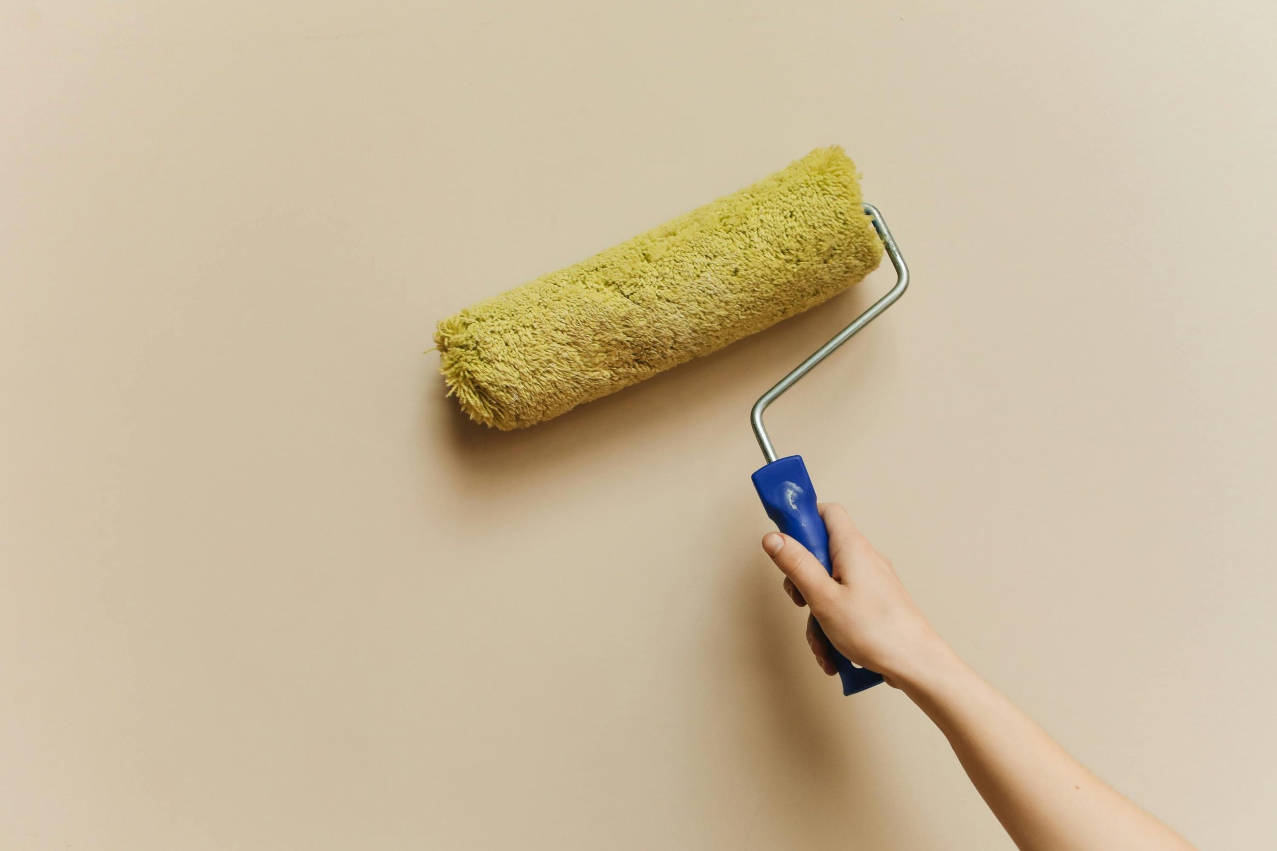 Peindre sa maison avec une décoration peinture durable