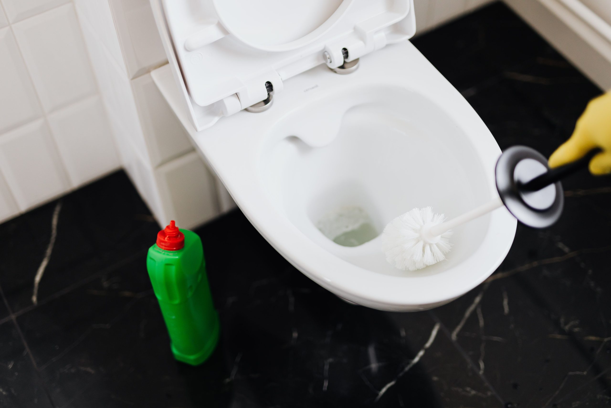 Bicarbonate de soude pour déboucher WC