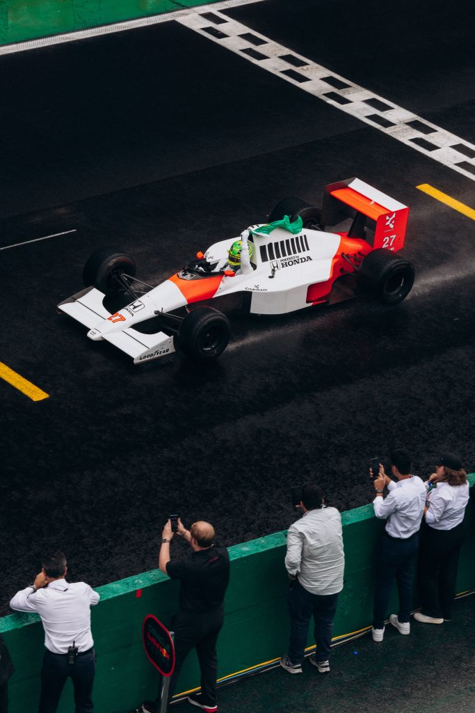 Où habite Lewis Hamilton dans le monde ?
