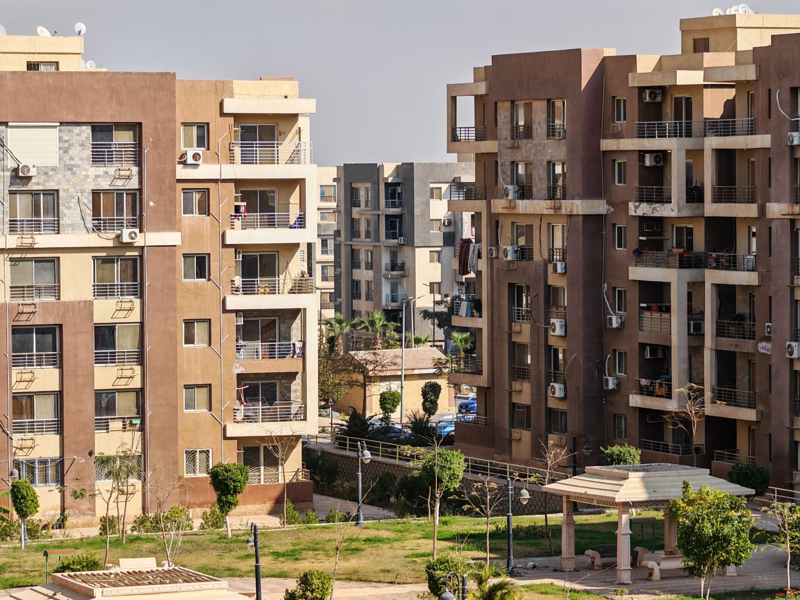 Appartements modernes balcons et espaces verts