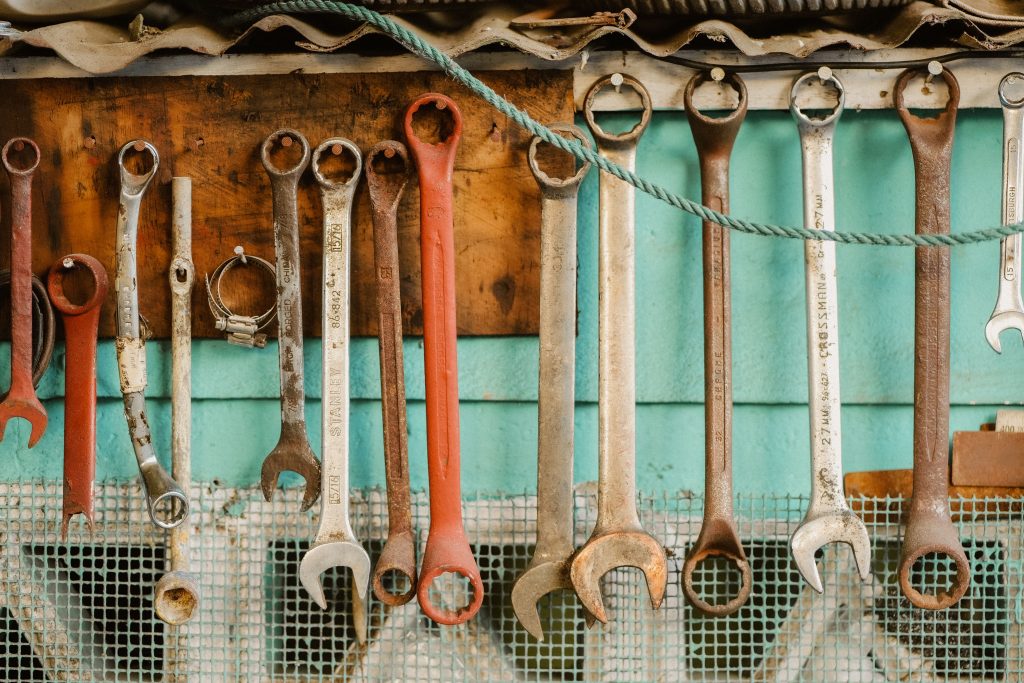Comment louer ou prêter son outillage entre particuliers ?