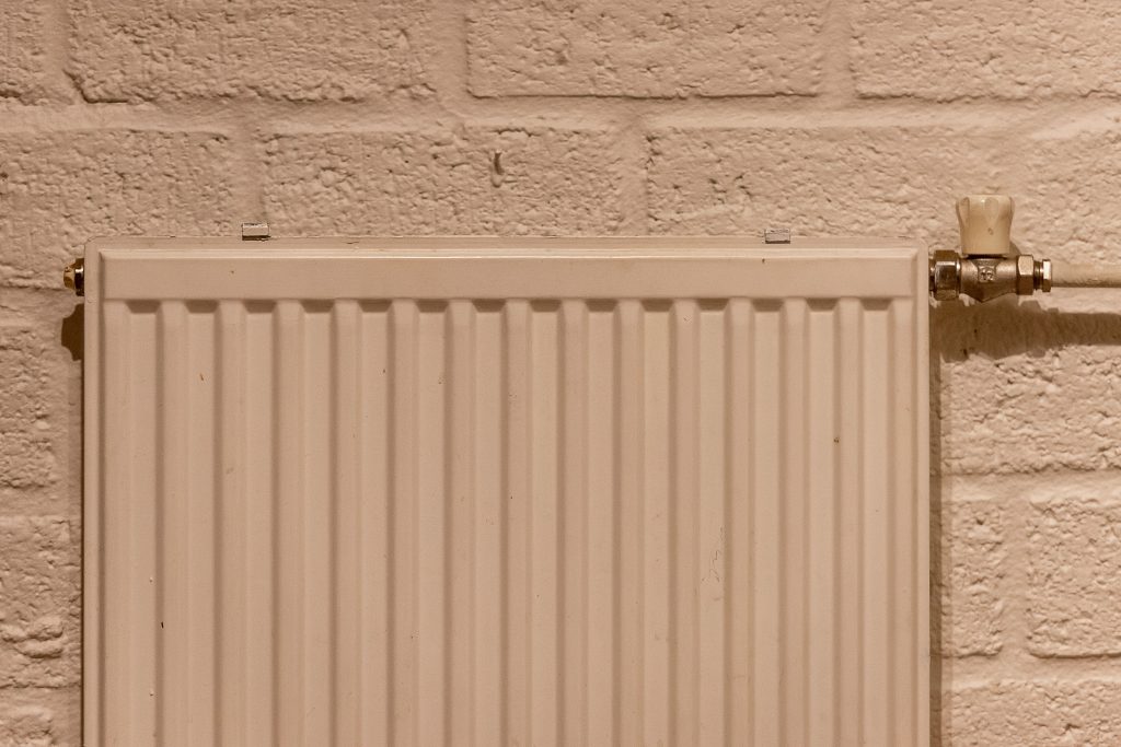 Quel radiateur choisir pour bien dormir dans une chambre froide ?